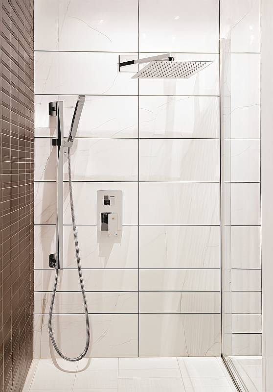 naryn Kit doccia incasso